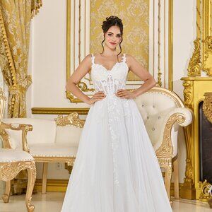New A-Line Off White Long Wedding Floral Tulle Gown w/ Sweetheart Leg DQ 0314